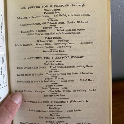 BEETON'S Book of Household Management 1st Edition Facsimile Hardback Book 1969