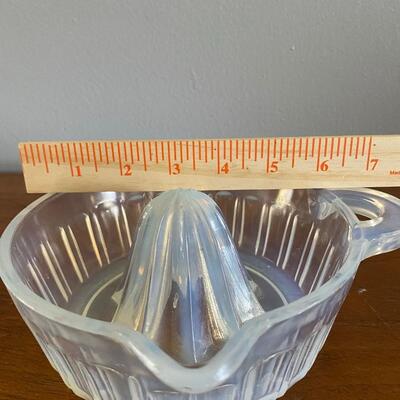 Vintage Fry Opalescent Opaque Glass Citrus Reamer Juicer 6"