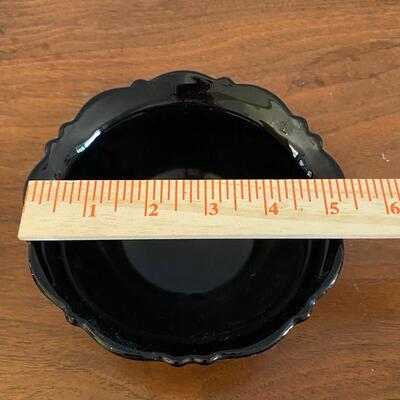 Vintage Black Amethyst LE Smith Glass Footed Bowl Nut Candy Dish