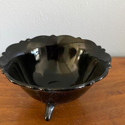 Vintage Black Amethyst LE Smith Glass Footed Bowl Nut Candy Dish