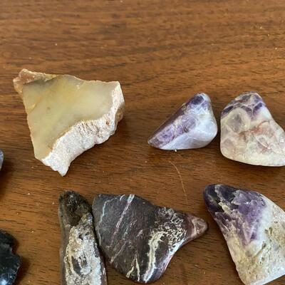 Lot of Small Mineral Rock Stones Crystals Arrowhead Petrified Wood Polished & Rough 