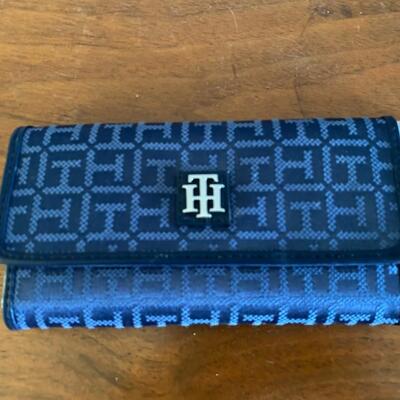 New Tommy Hilfiger Blue Logo Woman's Ladies Wallet