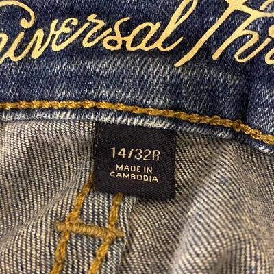 Universal Thread Medium Wash Blue Denim High Rise Flare Jeans Size 14