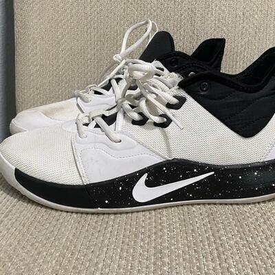 Men's NIKE Paul George PG3 Black & White Galaxy Splatter Size 11