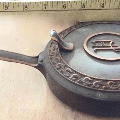 Mid Century Crumb Catcher and 8 matching Coasters metal with initial P design made by L.E. Mason Co. Boston