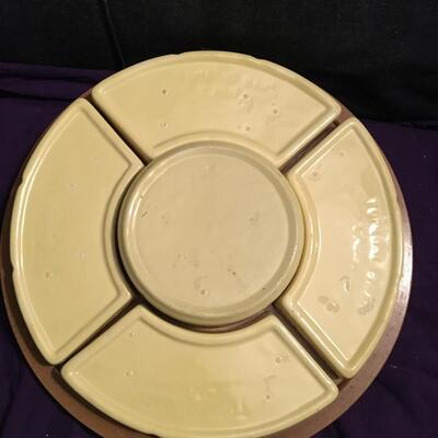 Mid Century Wood and Ceramic Lazy Susan Chip and Dip with 5 Container Sections