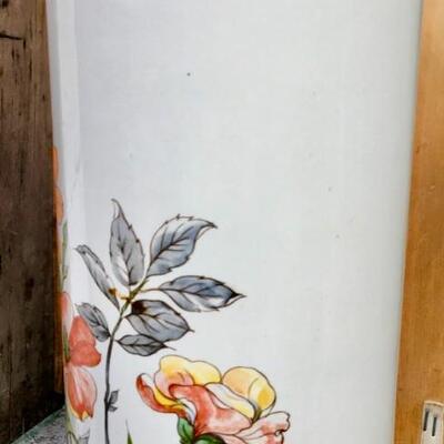Mid Century Table Lamp Porcelain Flowers and Bee design
