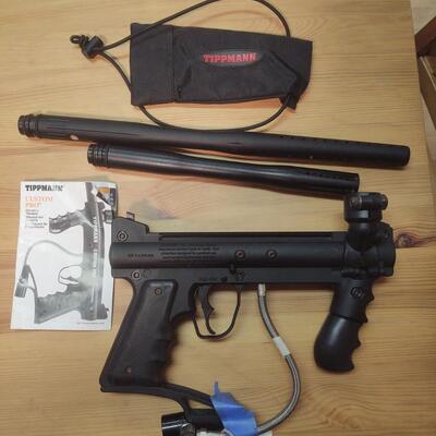 Tippmann Paintball Gun