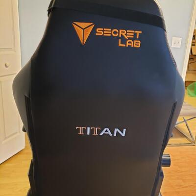 Secret Lab Titan Gaming Chair