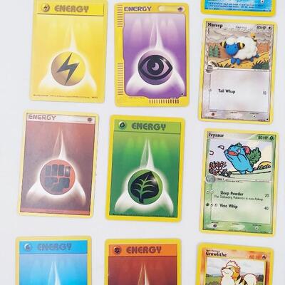 POKÃ‰MON - MULTIPLE YEARS - BUNDLE w/ HOLOGRAPHIC CARD #11