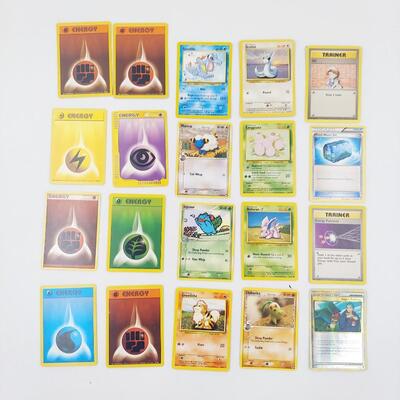 POKÃ‰MON - MULTIPLE YEARS - BUNDLE w/ HOLOGRAPHIC CARD #11