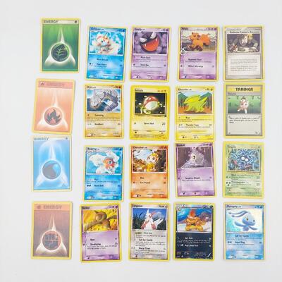 POKÃ‰MON - MULTIPLE YEARS - BUNDLE - 2 HOLOGRAPHIC CARDS #14