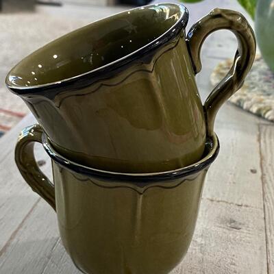 Vintage Avocado Olive Green & Black Stoneware Coffee Cup Mugs