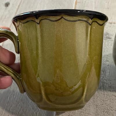 Vintage Avocado Olive Green & Black Stoneware Coffee Cup Mugs