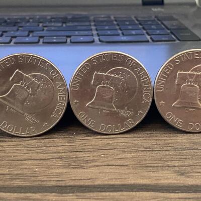 4 Eisenhower Bicentennial One Dollar Coins United States Currency 1776 1976 $1 No Mint Mark