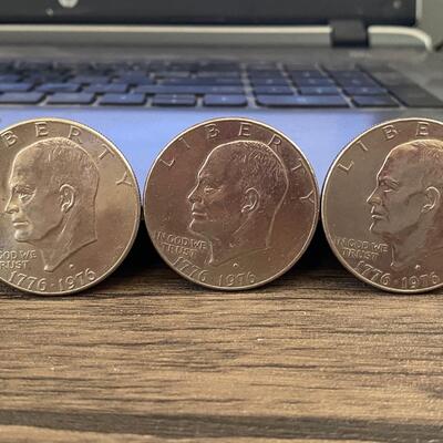 4 Eisenhower Bicentennial One Dollar Coins United States Currency 1776 1976 $1 No Mint Mark