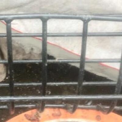 1 long Hanging Wire Window Box (B)