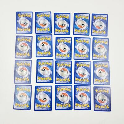 POKÃ‰MON BUNDLE - MULTI YRS - 2 HOLOGRAPHIC CARDS #18