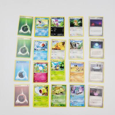 POKÃ‰MON BUNDLE  - MULTI YRS  - 2 HOLOGRAPHIC CARDS  #20