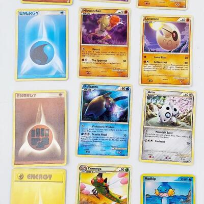 POKÃ‰MON BUNDLE  - MULTI YRS - 2 HOLOGRAPHIC CARDS #25