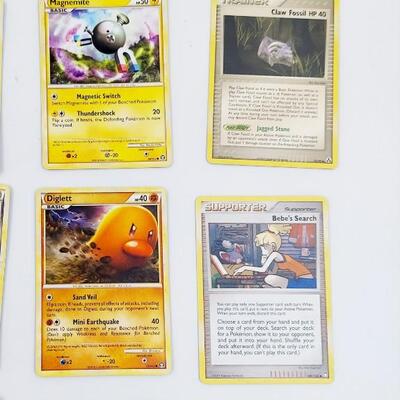 POKÃ‰MON BUNDLE  - MULTI YRS - 2 HOLOGRAPHIC CARDS #25