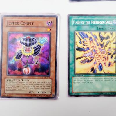 YU-GI-OH - MULTI YRS - 2 HOLOGRAPHIC CARDS #33