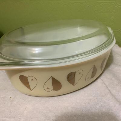 Vintage Pyrex golden heart 045 2 1/2 quart