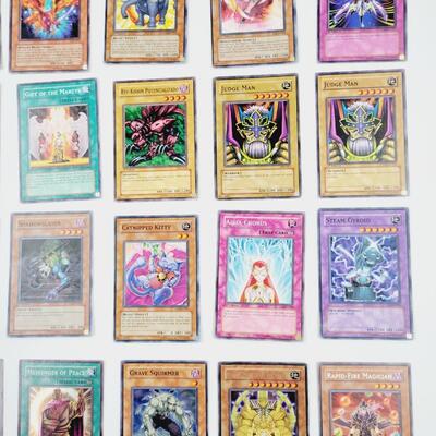 YU-GI-OH - MULTI YRS - 2 HOLIGRAPHIC CARDS #36