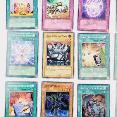 YU-GI-OH - MULTI YRS - 2 HOLIGRAPHIC CARDS #41