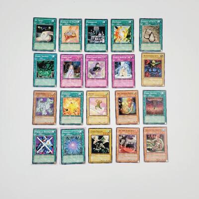YU-GI-OH - MULTI YRS - 2 HOLIGRAPHIC  #42