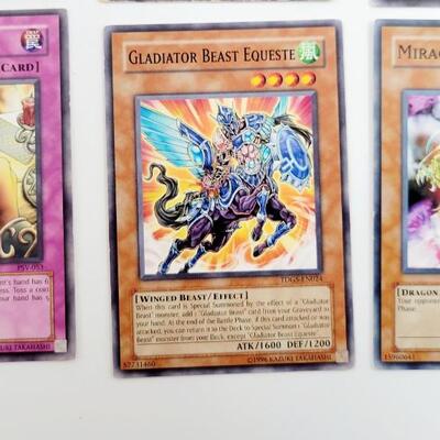YU-GI-OH - MULTI YRS - 2 HOLIGRAPHIC CARDS #43