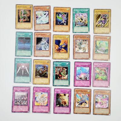 YU-GI-OH - MULTI YRS - 2 HOLIGRAPHIC CARDS #43