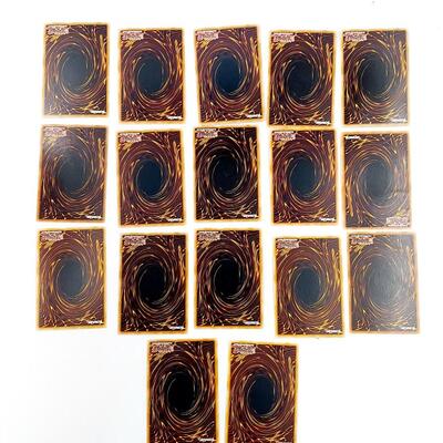YU-GI-OH - MULTI YRS - 3 HOLIGRAPHIC CARDS #50