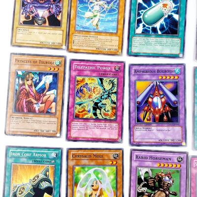YU-GI-OH - MULTI YRS - 3 HOLIGRAPHIC CARDS #50