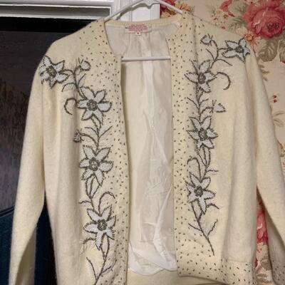 Beautiful Vintage Beaded Sweater Hong Kong SZ M