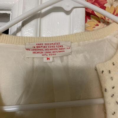 Beautiful Vintage Beaded Sweater Hong Kong SZ M