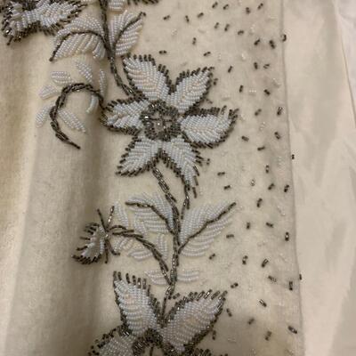 Beautiful Vintage Beaded Sweater Hong Kong SZ M