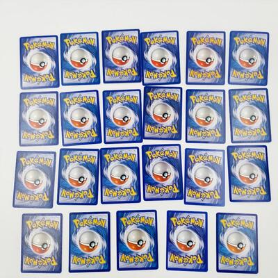 POKÃ‰MON - MULTI YRS - FIGHTING POKÃ‰MON & 1 HOLIGRAPHIC CARD #56