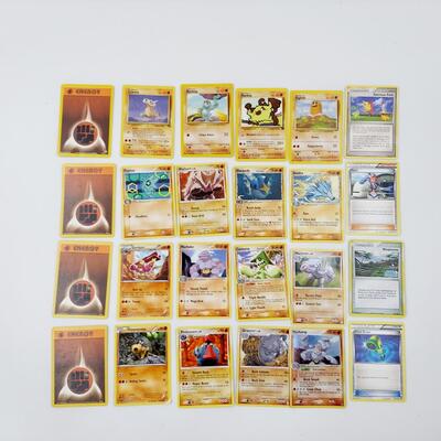 POKÃ‰MON - MULTI YRS - FIGHTING POKÃ‰MON & 1 HOLIGRAPHIC CARD #56