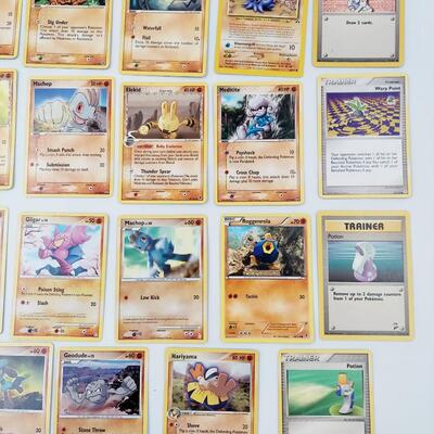 POKÃ‰MON - MULTI YRS - FIGHTING POKÃ‰MON & 1 HOLIGRAPHIC CARD #57