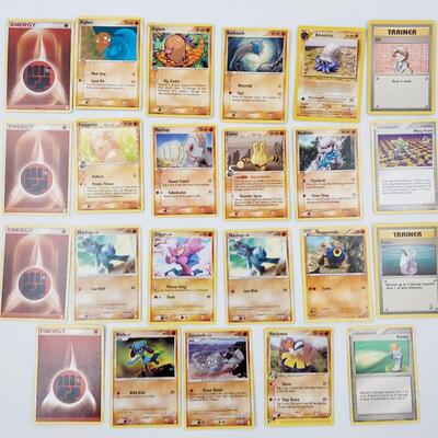 POKÃ‰MON - MULTI YRS - FIGHTING POKÃ‰MON & 1 HOLIGRAPHIC CARD #57