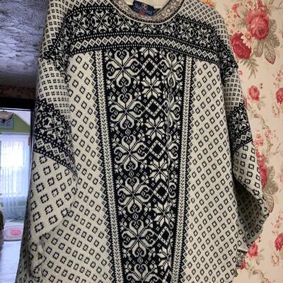 Nice Skjaeveland Sweater Norway XL