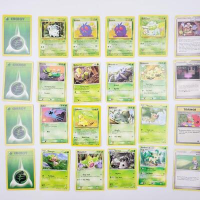 POKÃ‰MON- MULTI YRS - GRASS BUNDLE & 1 HOLIGRAPHIC CARD #60