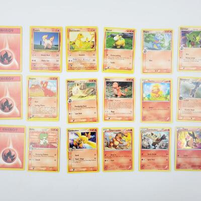 POKÃ‰MON - MULTI YRS - FIRE BUNDLE & 1 HOLIGRAPHIC CARD #62