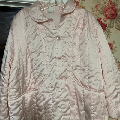 Vintage Nanette quilted pink bed jacket