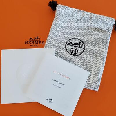 Hermes Toolbox 26 Geranium with Paladium Hardware