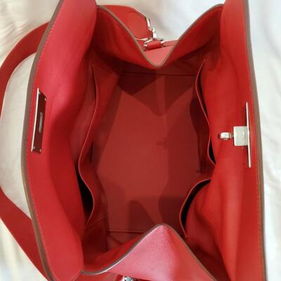 Hermes Toolbox 26 Geranium with Paladium Hardware