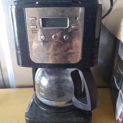 Mr coffee pot with box