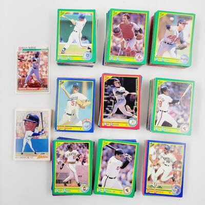 HUGE BUNDLE OF SCORE 1990 & MORE BASEBALL CARDS - BOX INCLUDED