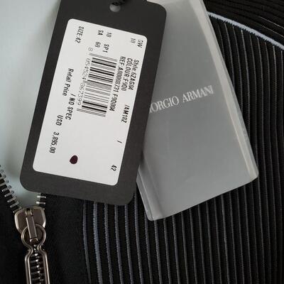 Giorgio Armani Ribbed Ladies Jacket, new with tags - never worn